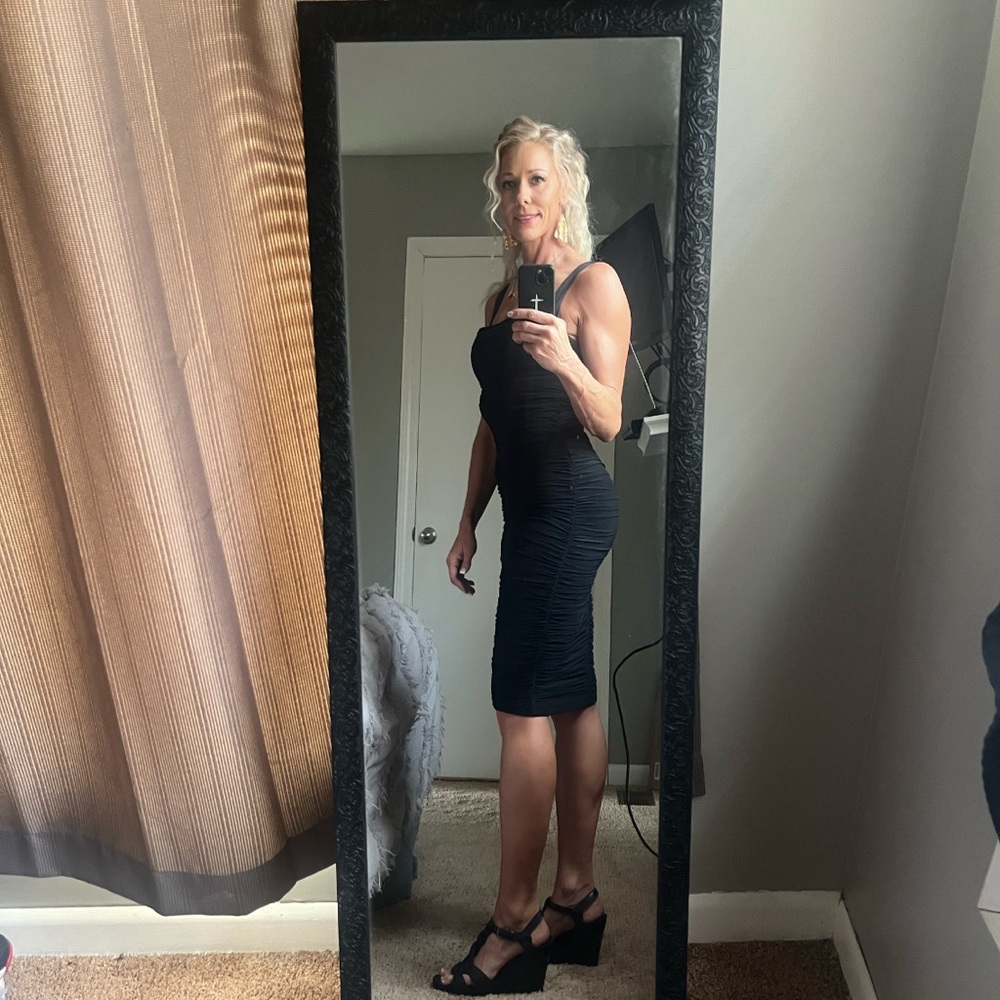 Gorgeous Black dress